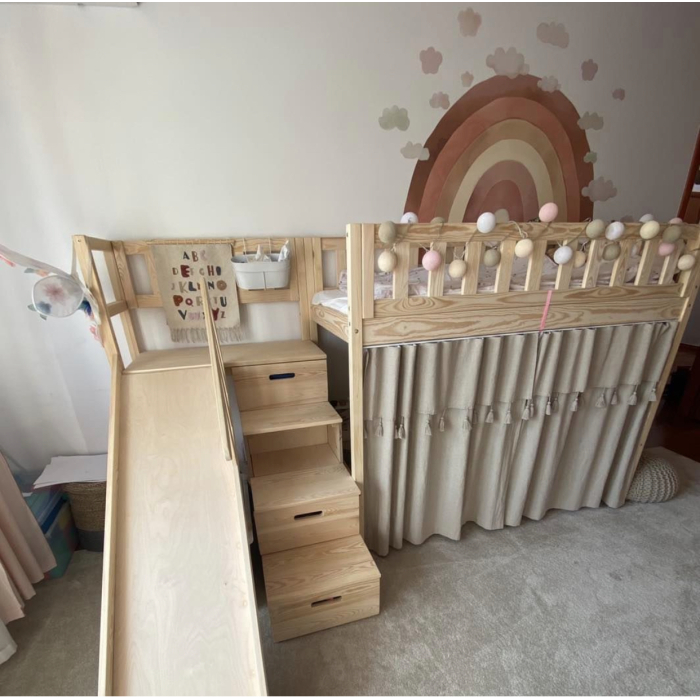 Hoogslaper met trap en glijbaan – onbehandeld hout